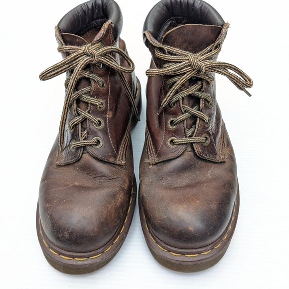 DOC MARTENS Vintage MIE brown leather ankle boots - Picture 2 of 11